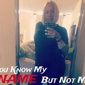 Meet your Posher, Farahona